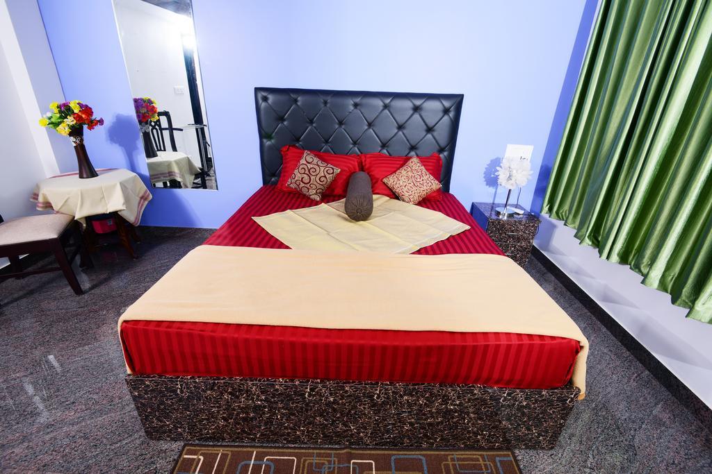 Beersheba Three Bed Room A/C Apartments Thiruvananthapuram Exteriér fotografie